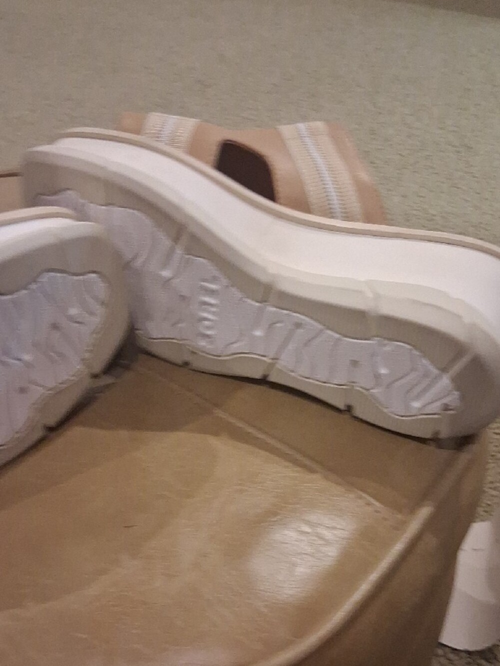 SOREL Neutral Beige Platform Slide Sandals - Women - Picture 7 of 11